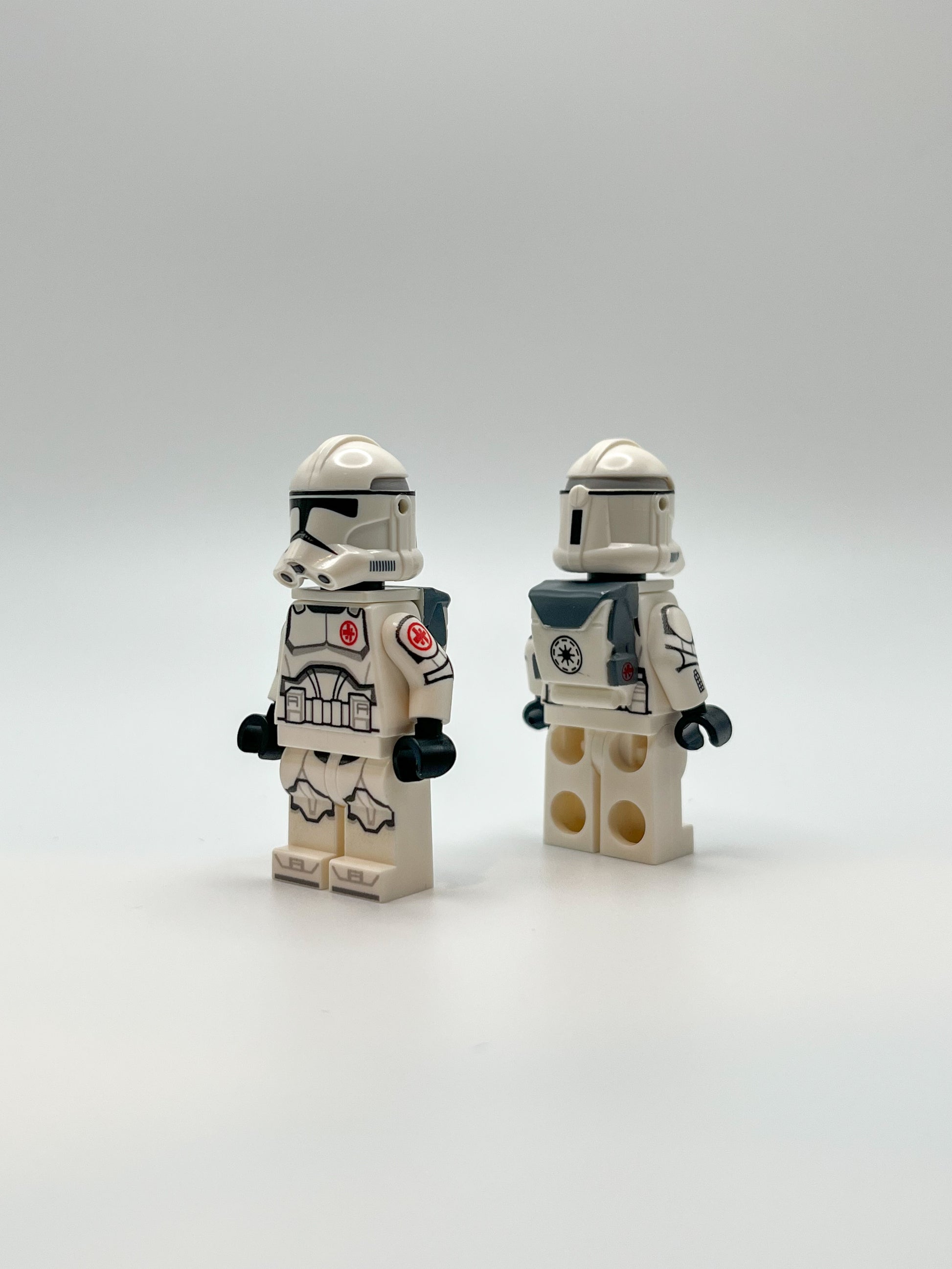 Front and back view of Printed Custom LEGO® medic grunt
